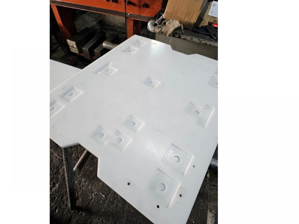 DELRİN CNC İŞLEM Synergy Makine
