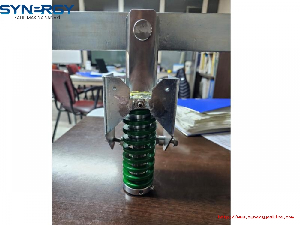 ÖZEL MAKİNE PARÇA İMALATI Synergy Makine