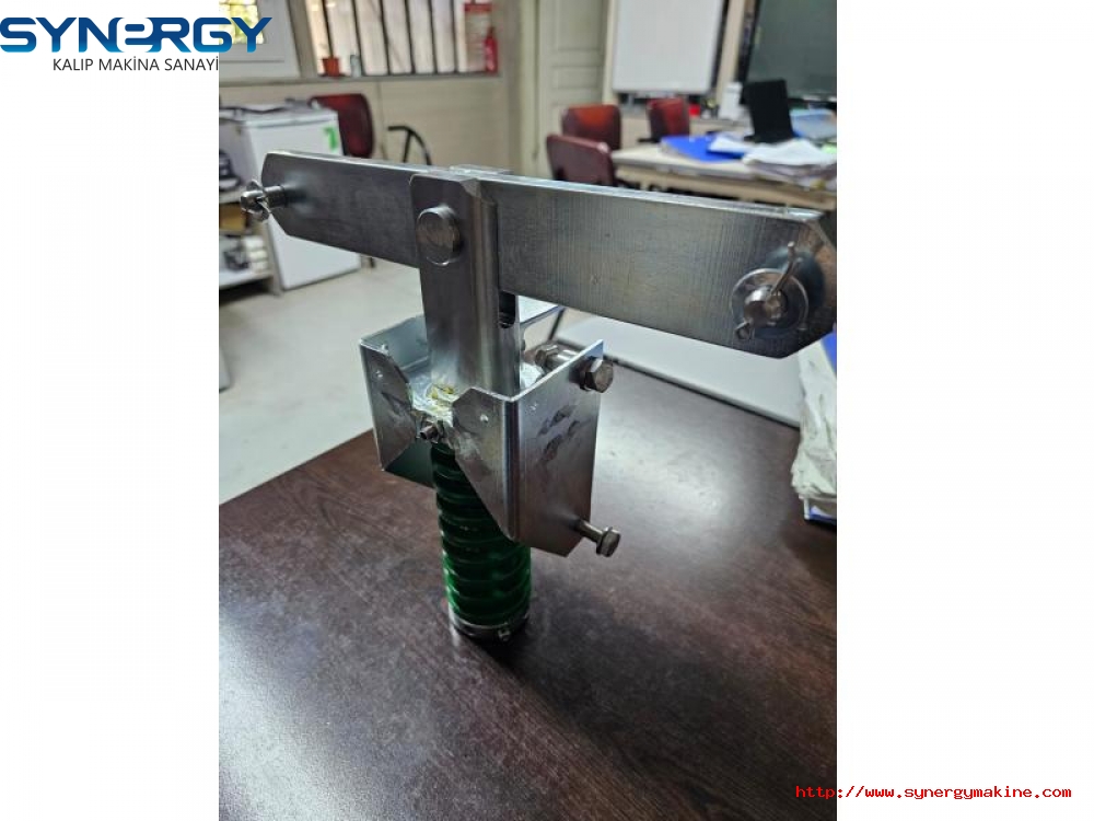 ÖZEL MAKİNE PARÇA İMALATI Synergy Makine